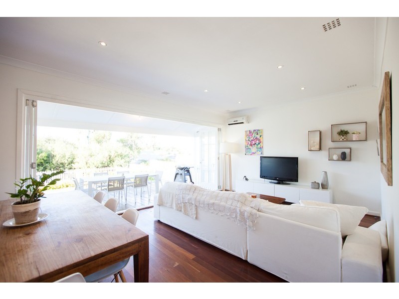 127 South Street, Beaconsfield WA 6162