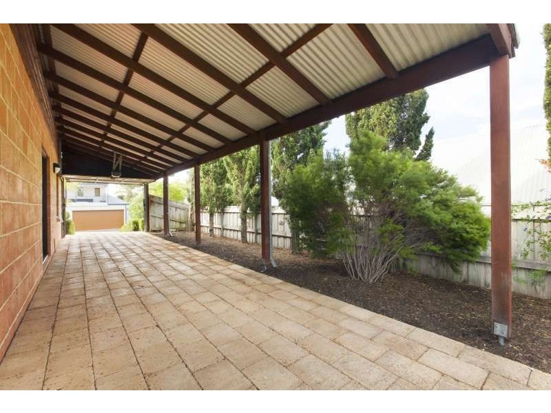 3 Polo Way, East Fremantle WA 6158