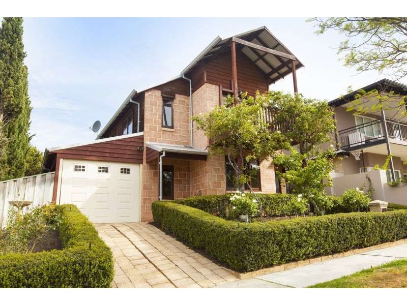 3 Polo Way, East Fremantle WA 6158