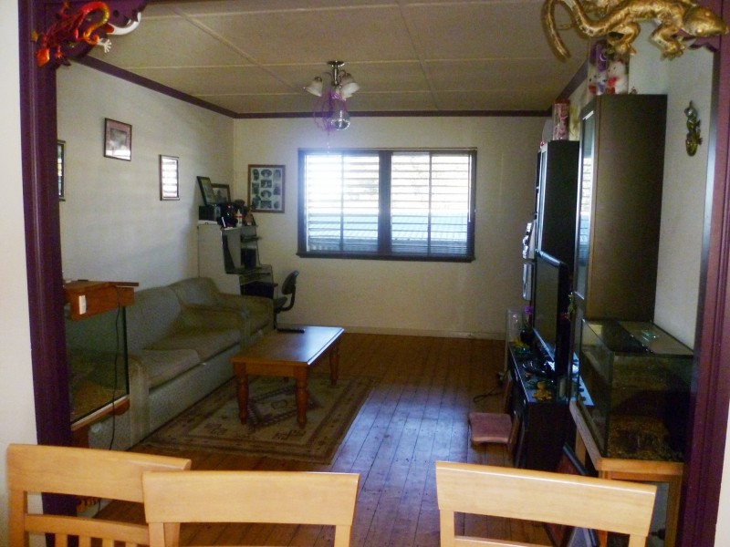64 Gleeson Crescent, Harlaxton QLD 4350