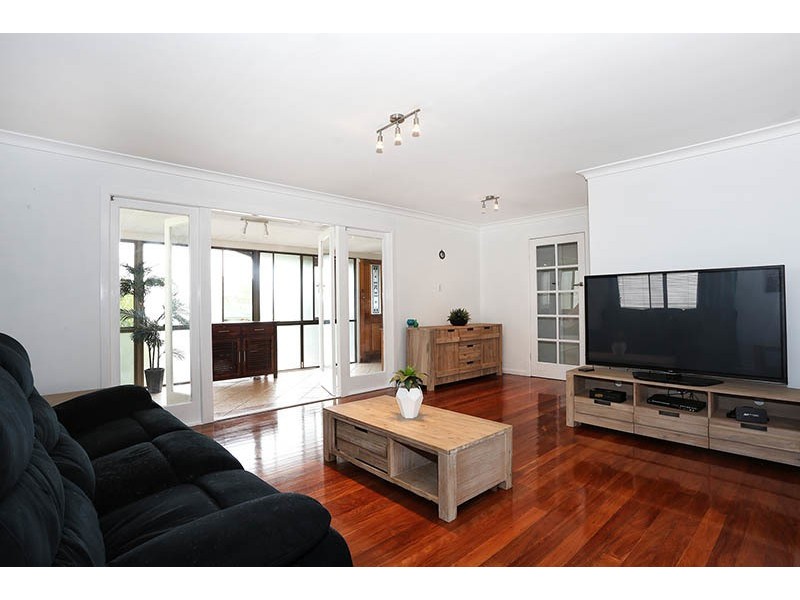 12 Talwong Street, Manly West QLD 4179