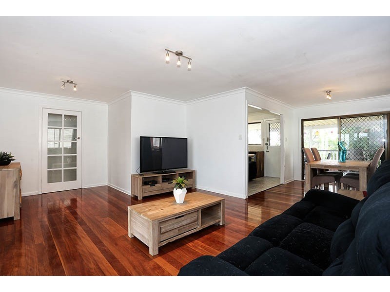 12 Talwong Street, Manly West QLD 4179