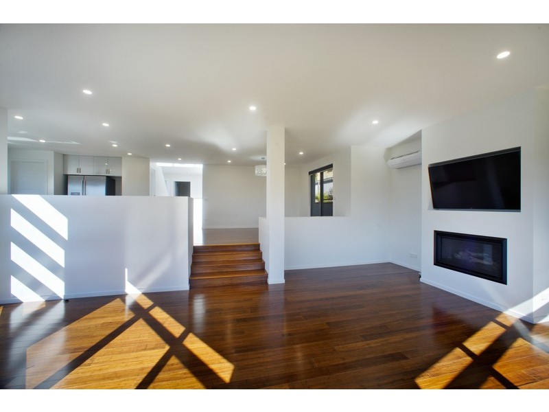 4 Cromwell Crescent, Devonport TAS 7310