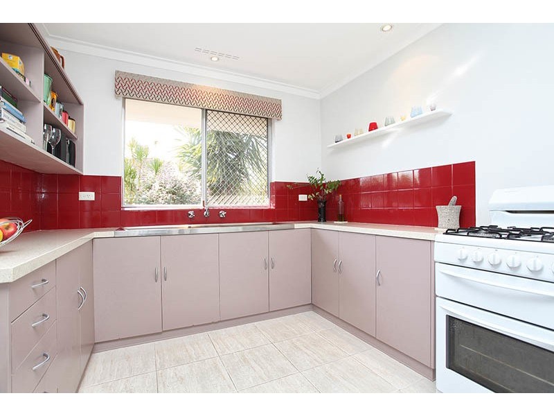 23A Braibrise Road, Wilson WA 6107