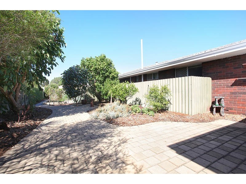 23A Braibrise Road, Wilson WA 6107