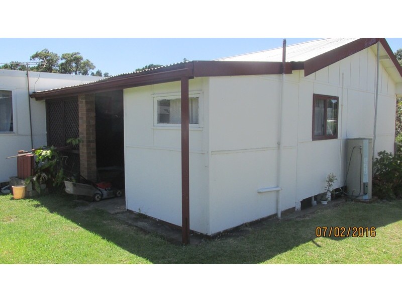 5 Bolt Street, Shoalhaven Heads NSW 2535