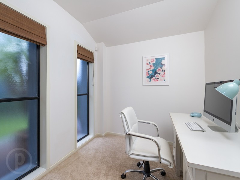 110 Jerrang Street, Indooroopilly QLD 4068