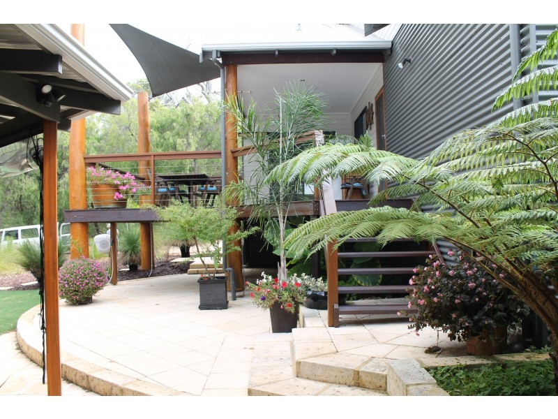 8 Clincker Drive, Dunsborough WA 6281