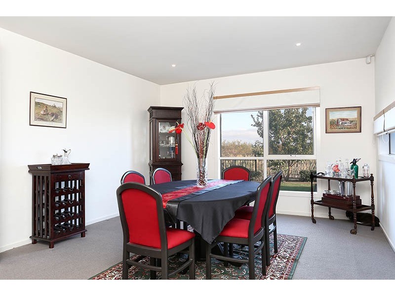 39 Vaucluse Boulevard, Sanctuary Lakes VIC 3030