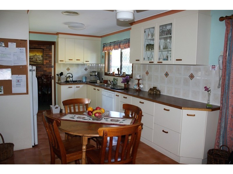 2 Dendron Street, Shailer Park QLD 4128