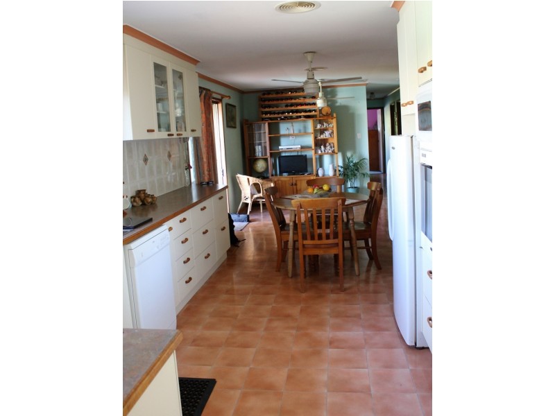 2 Dendron Street, Shailer Park QLD 4128