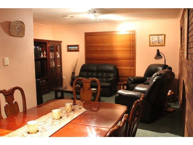 2 Dendron Street, Shailer Park QLD 4128