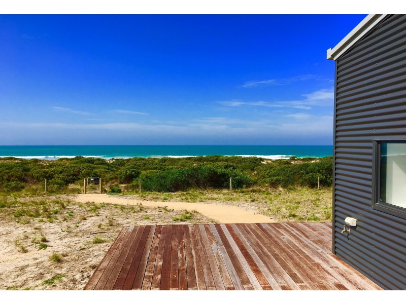 13 Ocean View Drive West, Narrawong VIC 3285