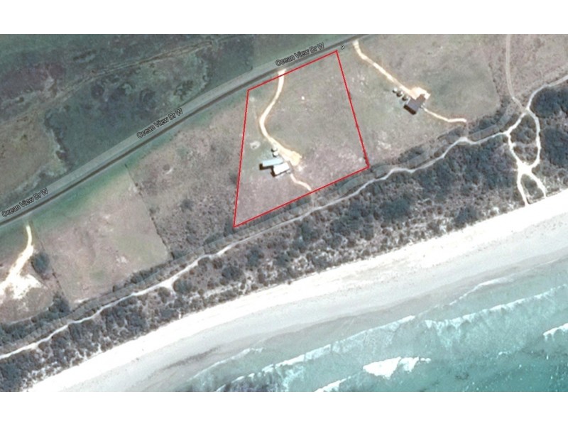 13 Ocean View Drive West, Narrawong VIC 3285