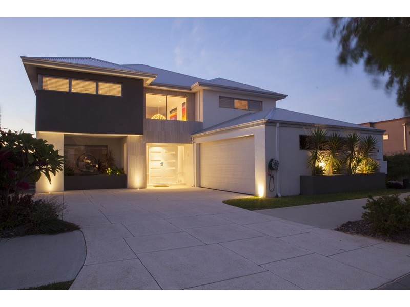 21 Endeavour Circle, Wannanup WA 6210