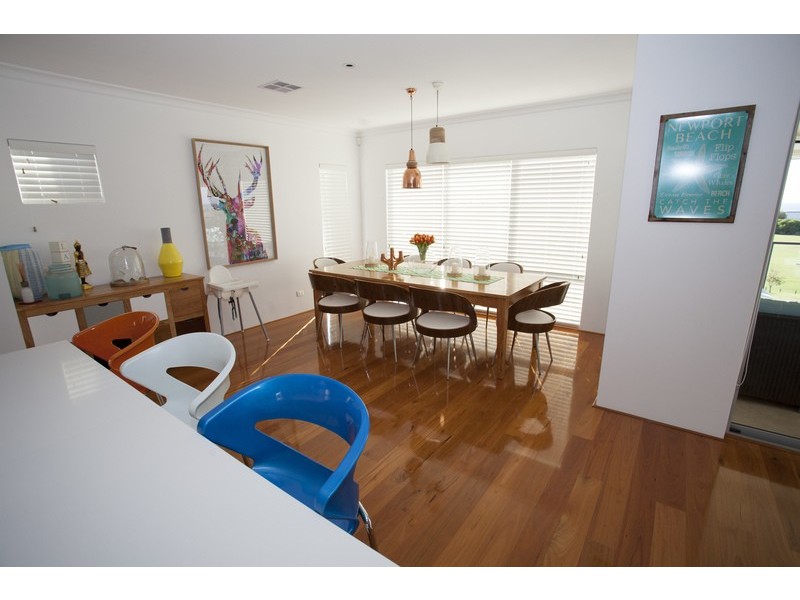 21 Endeavour Circle, Wannanup WA 6210