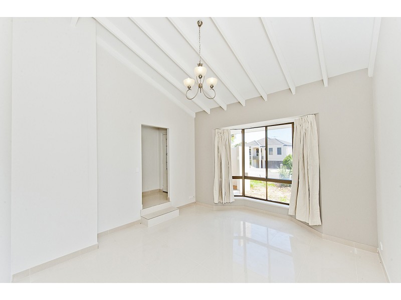 3 Guinevere Way, Carine WA 6020