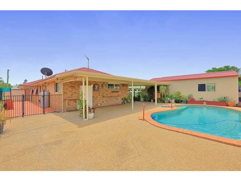 150  McCarthy street, Avenell Heights QLD 4670