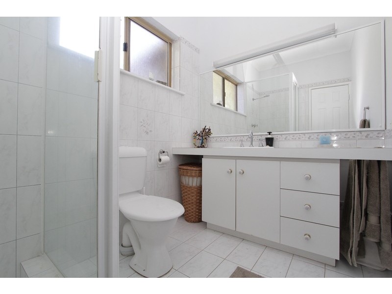 250 Ravenscar St, Doubleview WA 6018