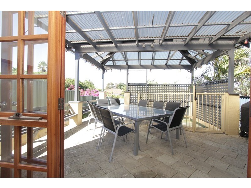 250 Ravenscar St, Doubleview WA 6018