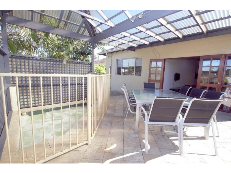 250 Ravenscar St, Doubleview WA 6018