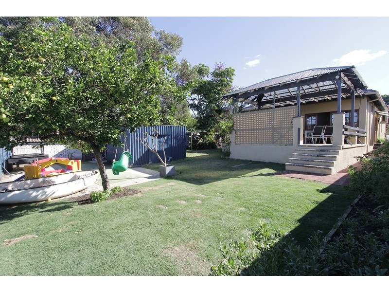 250 Ravenscar St, Doubleview WA 6018