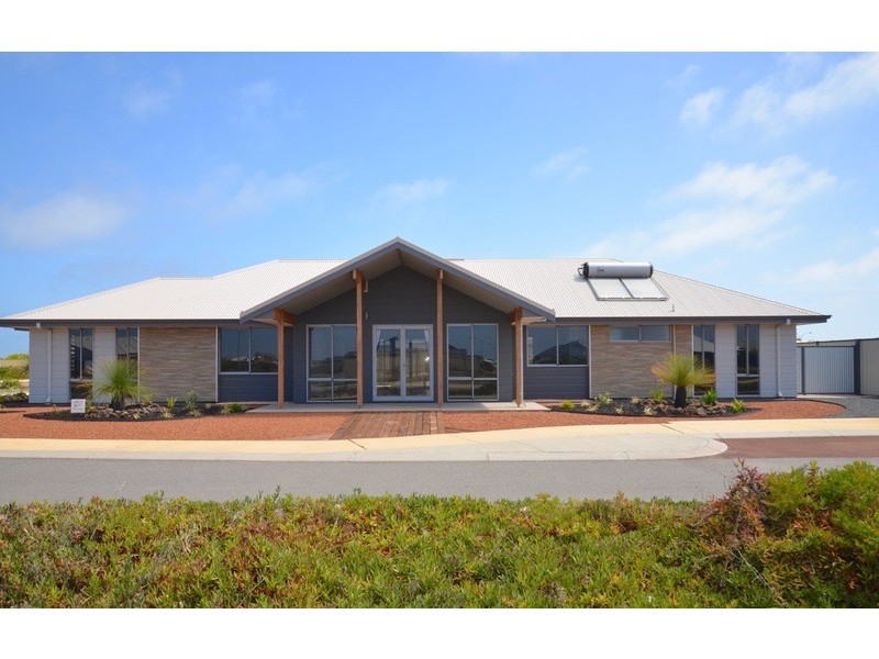 6 Byron Drive, Jurien Bay WA 6516