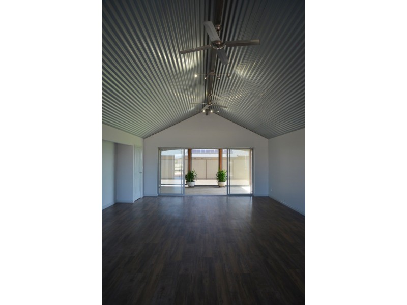 6 Byron Drive, Jurien Bay WA 6516