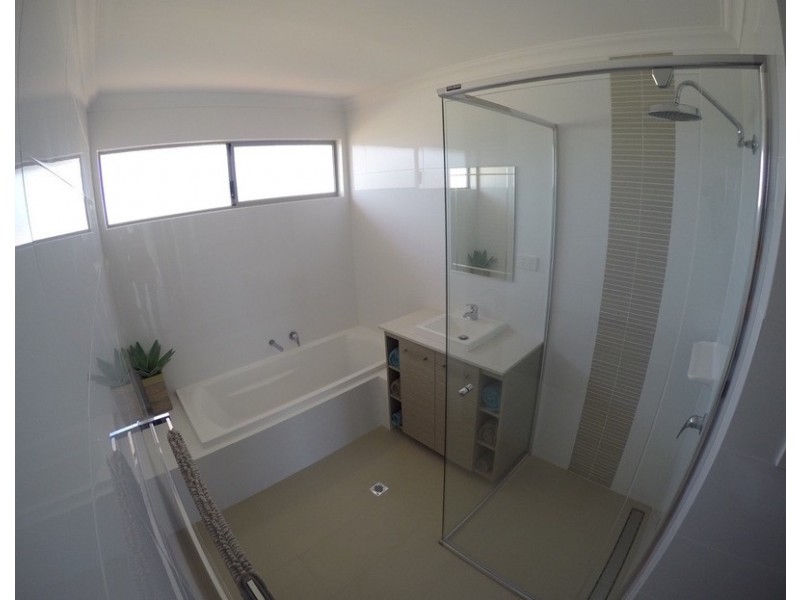 6 Byron Drive, Jurien Bay WA 6516