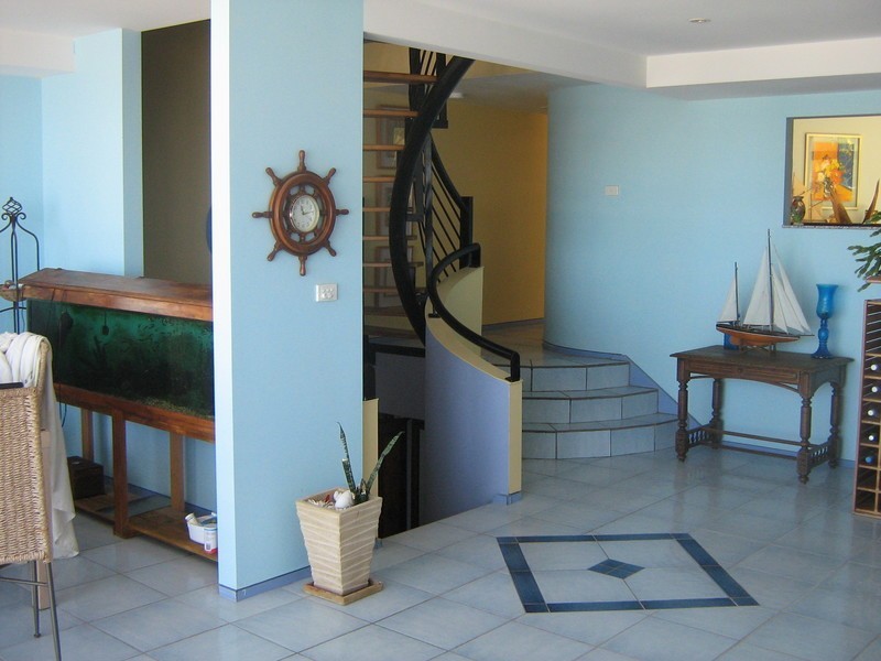 13 Shortland Esplande, Newcastle East NSW 2300