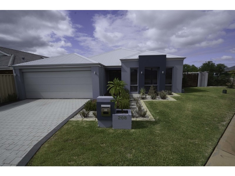208 Castlewood Parkway, Southern River WA 6110