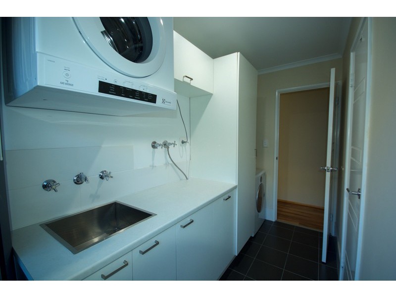 208 Castlewood Parkway, Southern River WA 6110