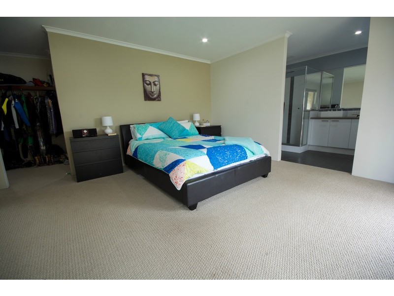 208 Castlewood Parkway, Southern River WA 6110