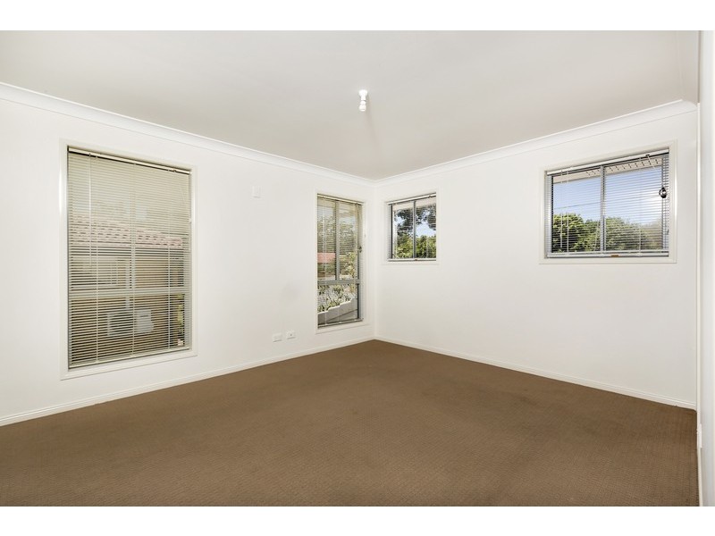 35 Woodview Street, Browns Plains QLD 4118