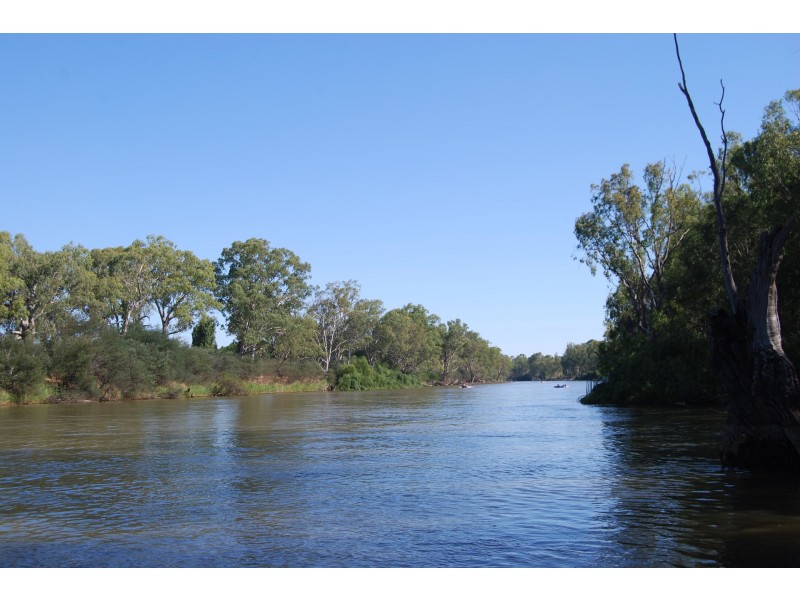 210 River Street, Corowa NSW 2646