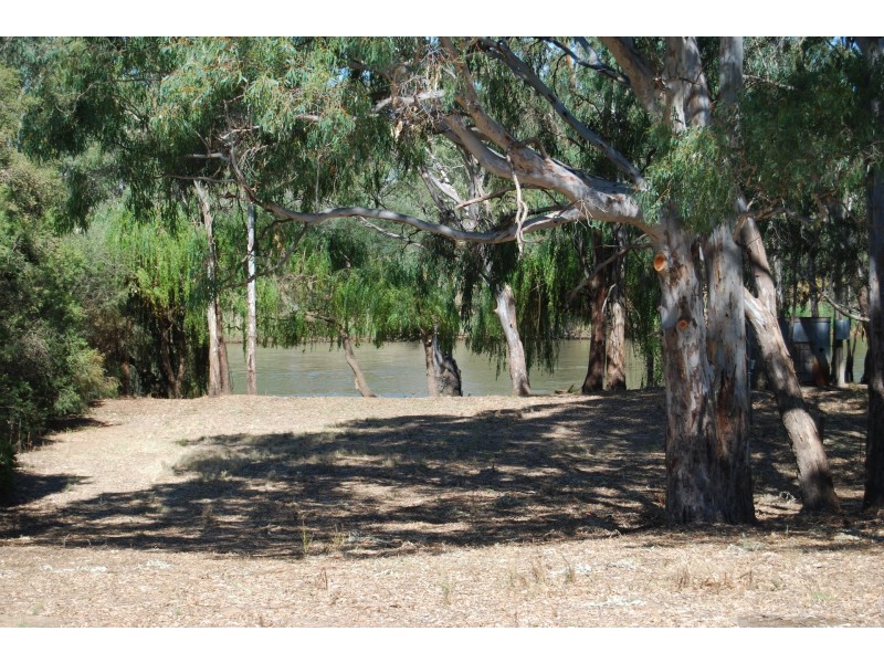 210 River Street, Corowa NSW 2646