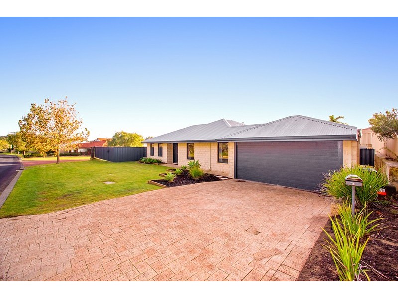 198 Norton Promenade, Dalyellup WA 6230