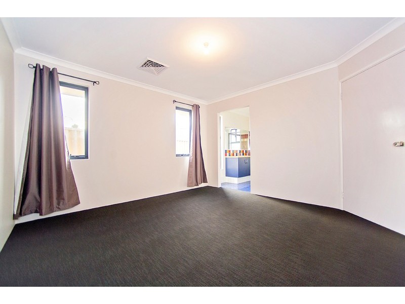 198 Norton Promenade, Dalyellup WA 6230