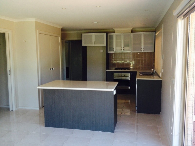 6 Redgum Avenue, Trafalgar VIC 3824