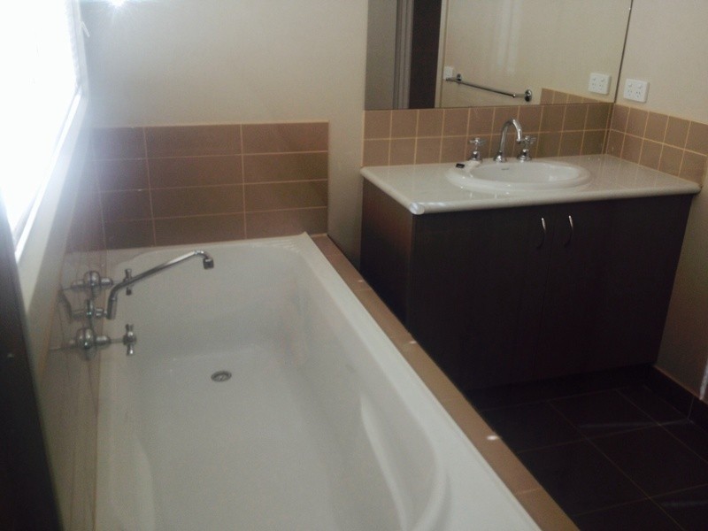 6 Redgum Avenue, Trafalgar VIC 3824