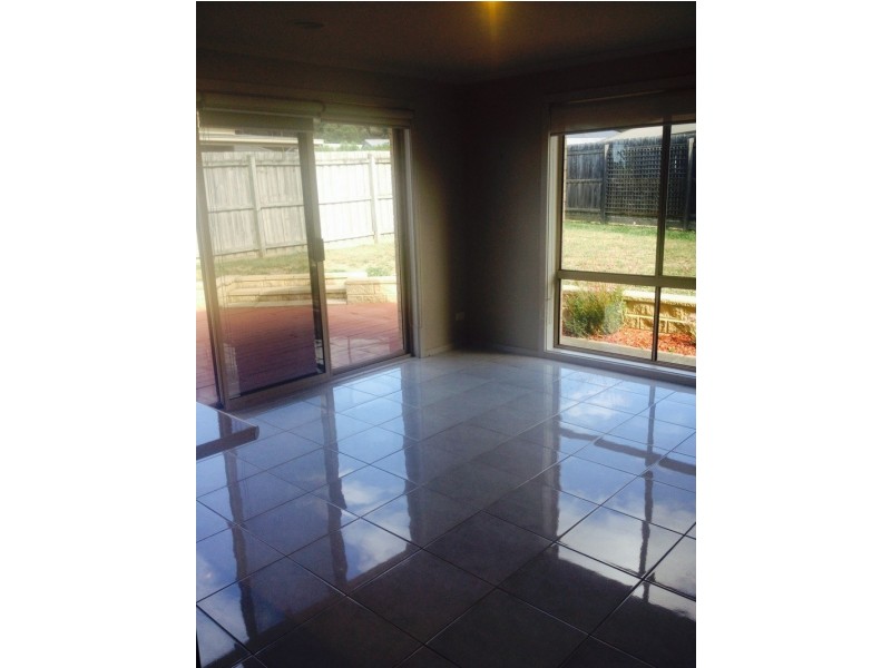 6 Redgum Avenue, Trafalgar VIC 3824