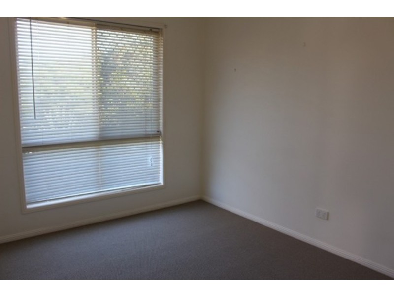 42  Whitlam Drive, Collingwood Park QLD 4301