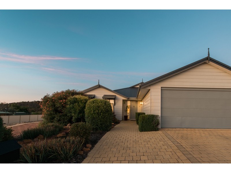 21 Eucalpyt Street, Boddington WA 6390