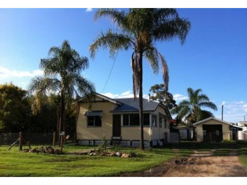 7 William Street, Dalby QLD 4405