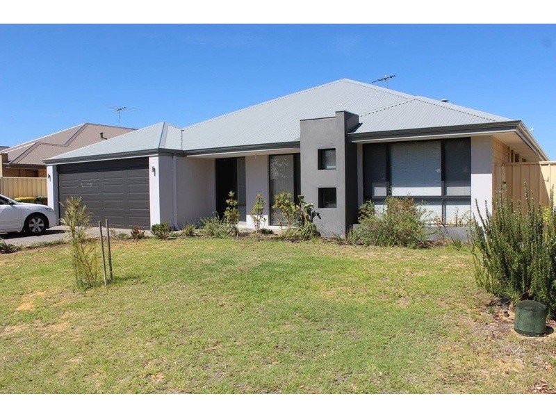 60 Badgerup  Avenue, Lakelands WA 6180