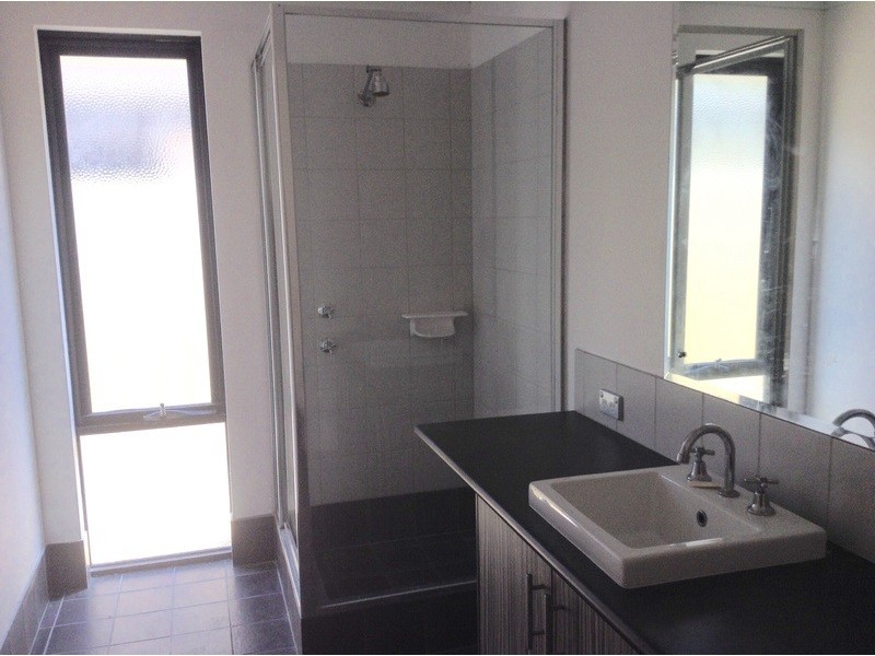 60 Badgerup  Avenue, Lakelands WA 6180