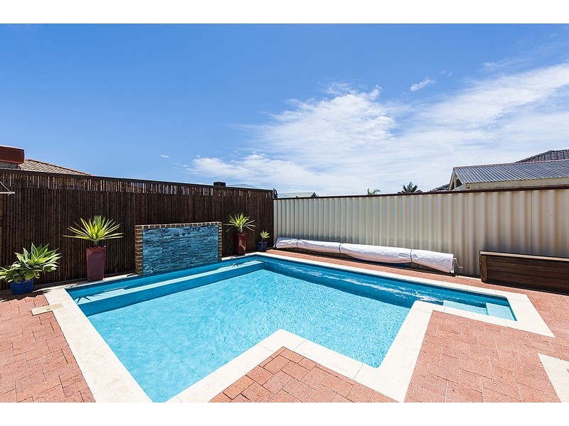 7 Mikonos Mews, Secret Harbour WA 6173