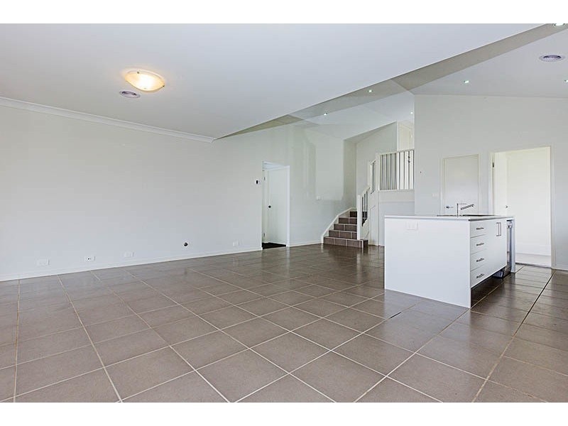 12 Walsh Drive, Goulburn NSW 2580