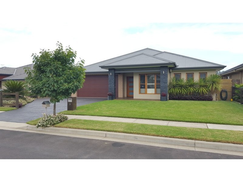 9 Bona Vista Drive, Pitt Town NSW 2756