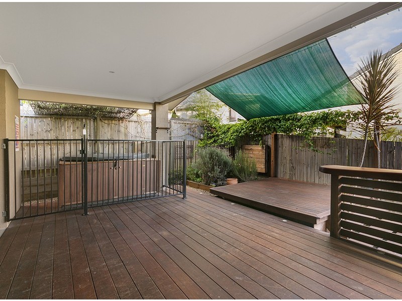 6 Tenzing Place, Springfield Lakes QLD 4300